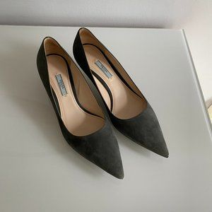 Prada Pumps